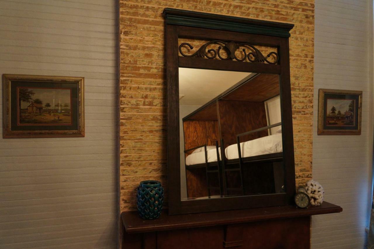 Hostel Auberge คลาร์กส์เดล ภายนอก รูปภาพ